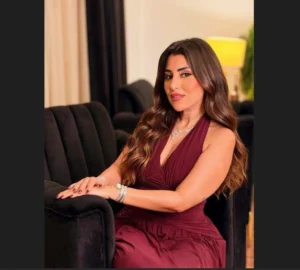 أيتن عامر تخطف الأنظار