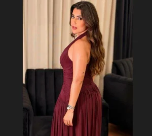 أيتن عامر تخطف الأنظار
