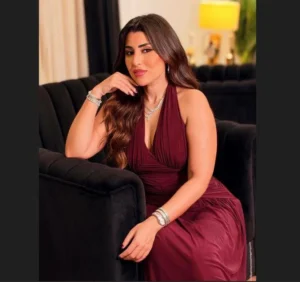أيتن عامر تخطف الأنظار